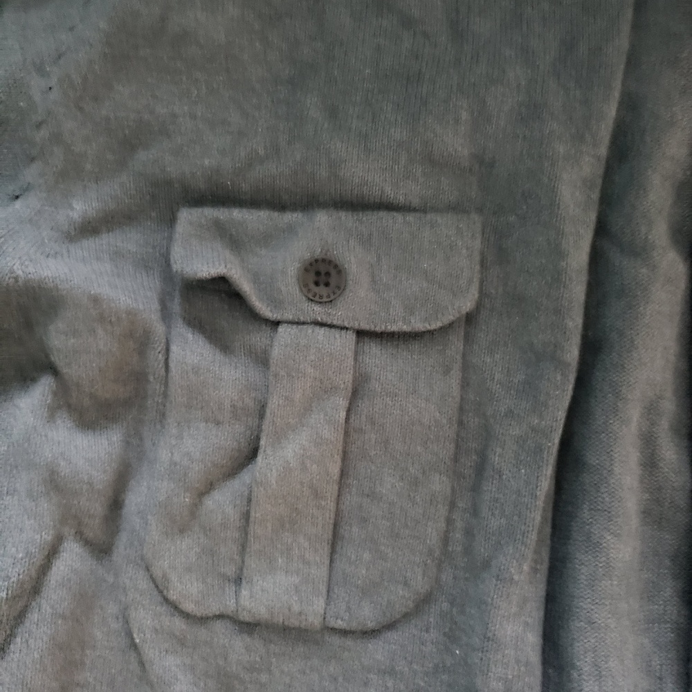 Large Express Men's Sweater - Picture 5 of 6